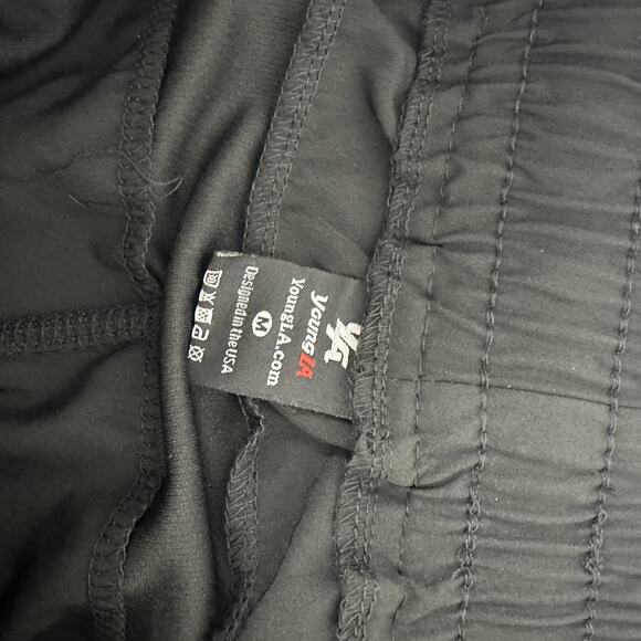 Young LA Shorts Womens Medium Black Lined Pull on Elastic Waist Zip pockets - Picture 6 of 11